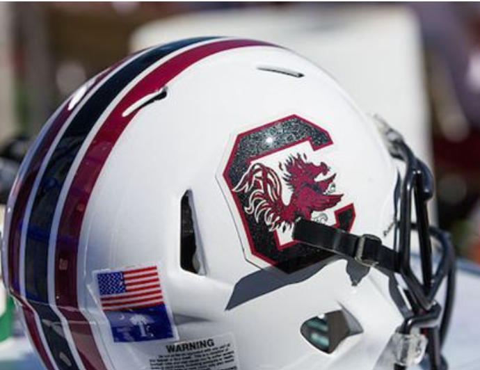 Breaking: south Carolina lands another commitment of a talented player from a good team