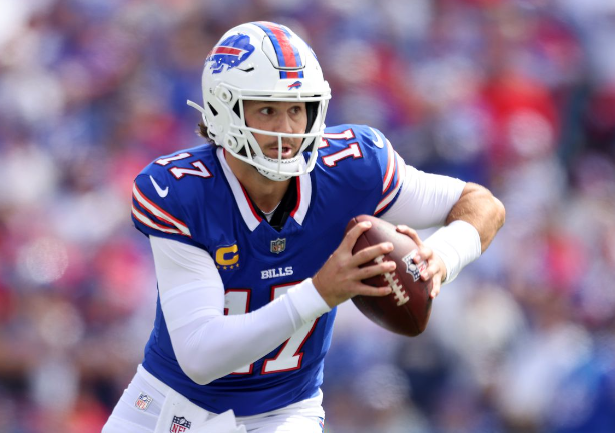 Josh Allen injures left hand in Bills win over Cardinals